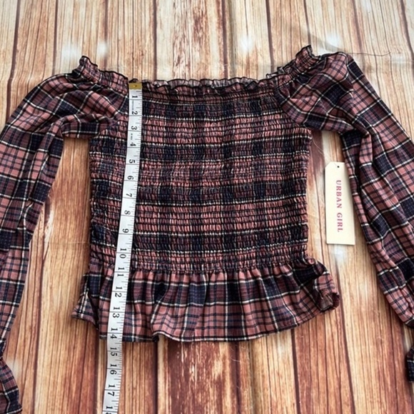 Urban Girl Women’s Plaid Smocked Off Shoulder Crop Top Boho Peplum Size Small - Picture 4 of 11